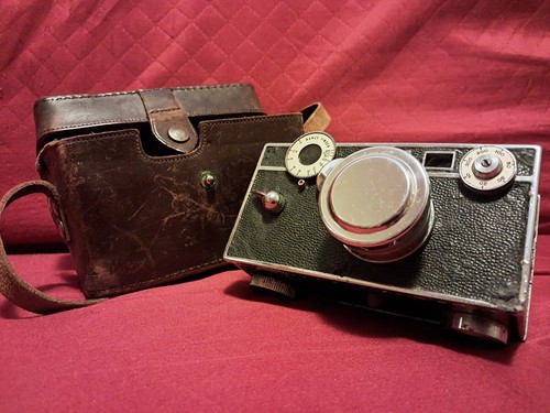 Macchinetta fotografica - macchinetta,