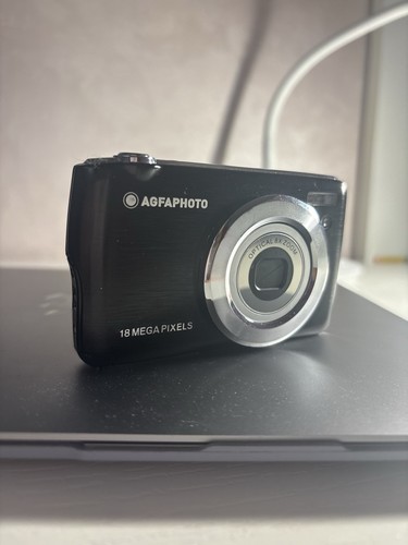Macchinetta fotografica - macchinetta,